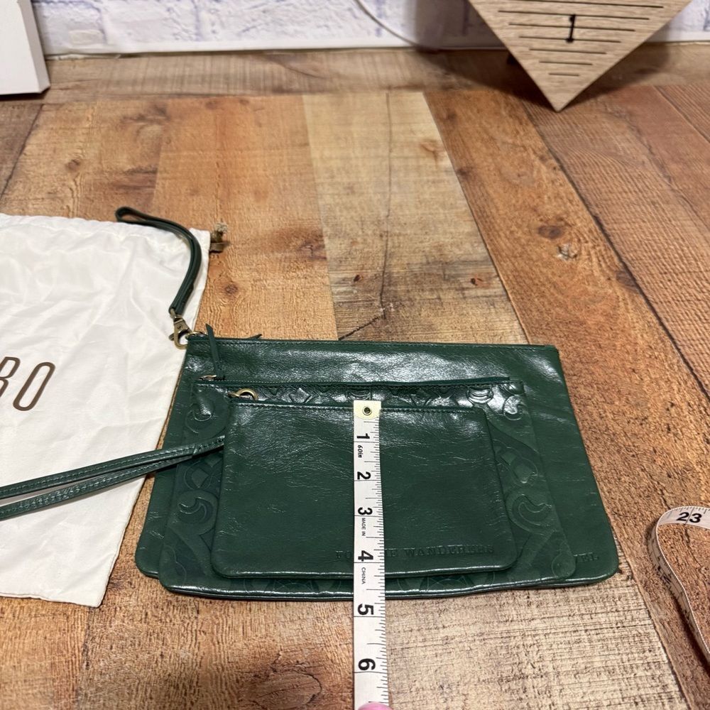 HOBO 'Triad' 3 different pouches with wristlet green leather - Picture 16 of 16